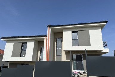 Casa cu 4 camere de vanzare in Chinteni, teren adiacent de 300 mp